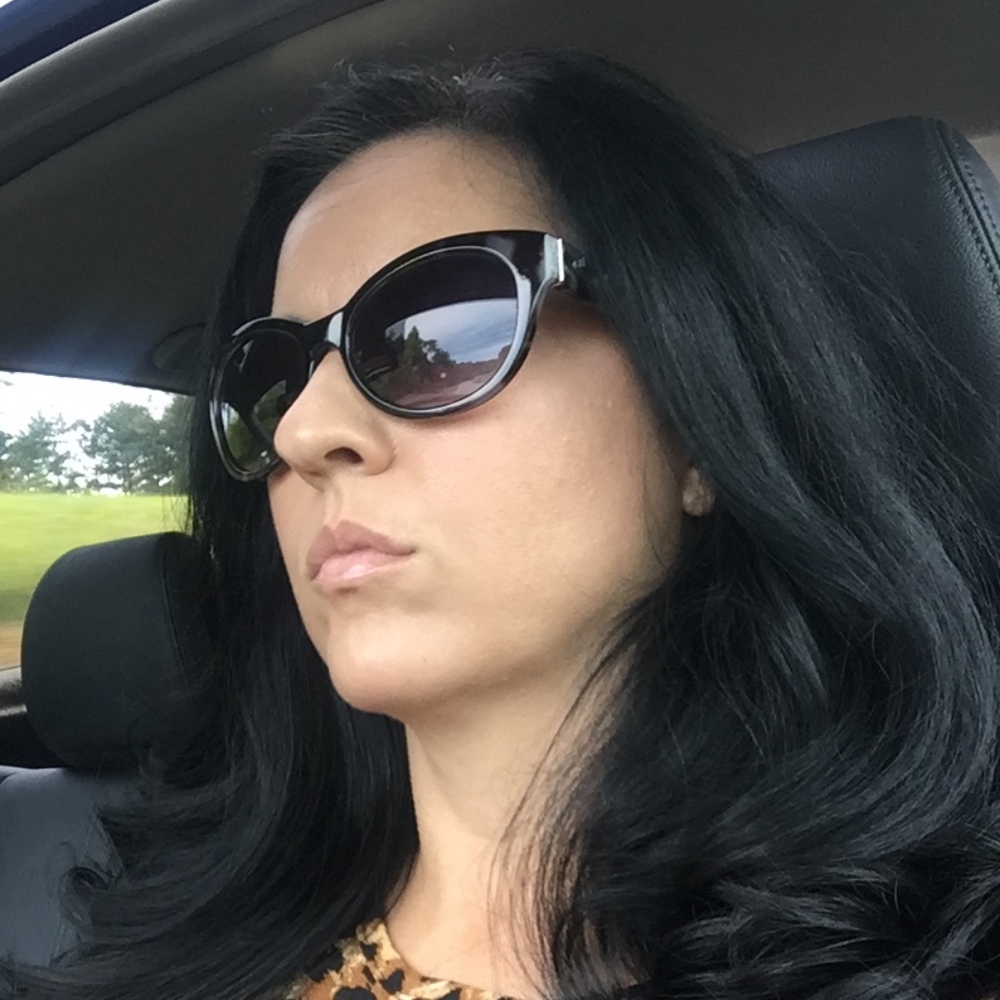 Meet your Posher, Posh